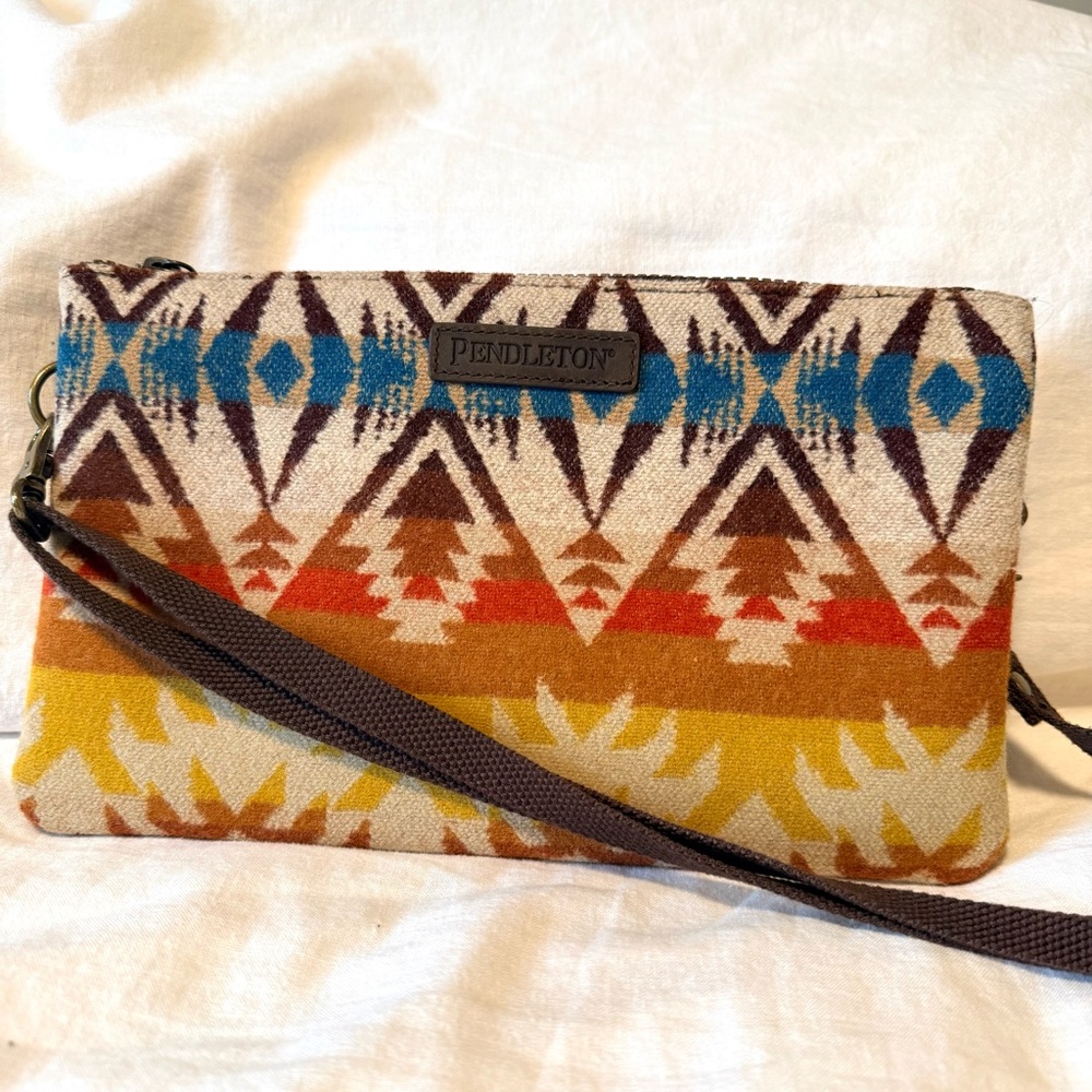 Pendleton Multicolor Geometric Purse - image 2